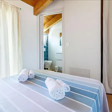 Nura's - Casa El Tro *